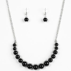The FASHION Show Must Go On! - Black Necklace Set
